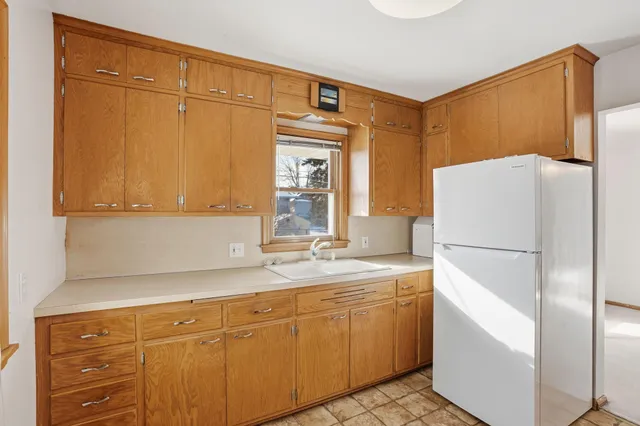 $265,000 | 2112 Suburban Avenue, St. Paul, MN 55119