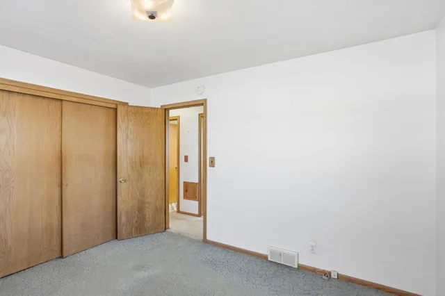 $265,000 | 2112 Suburban Avenue, St. Paul, MN 55119