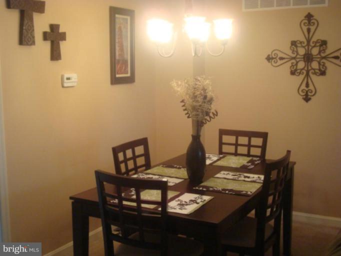 38 Bohn Court Rosedale, MD 21237 - Photo 7 of 30 Dining Room