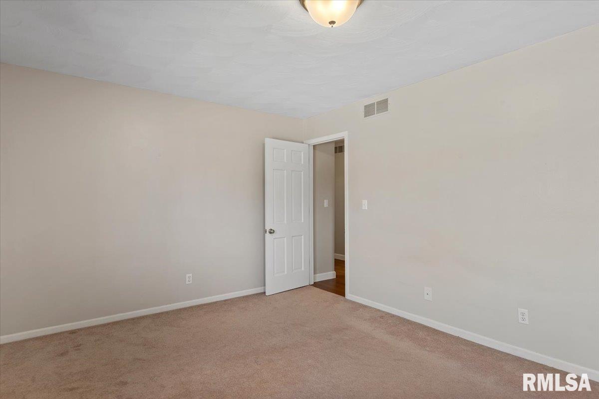 2900 Mill Point Court Springfield, IL 62704 - Photo 30 of 42