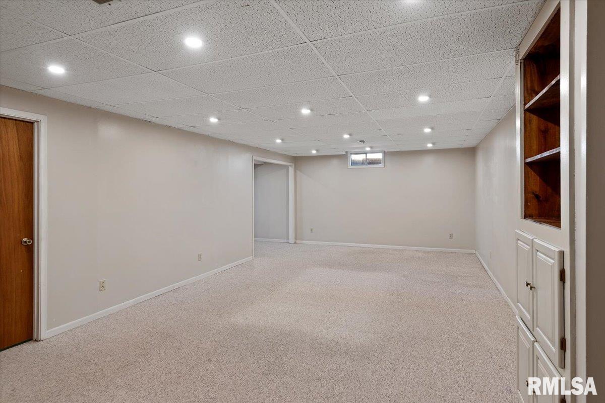 2900 Mill Point Court Springfield, IL 62704 - Photo 33 of 42