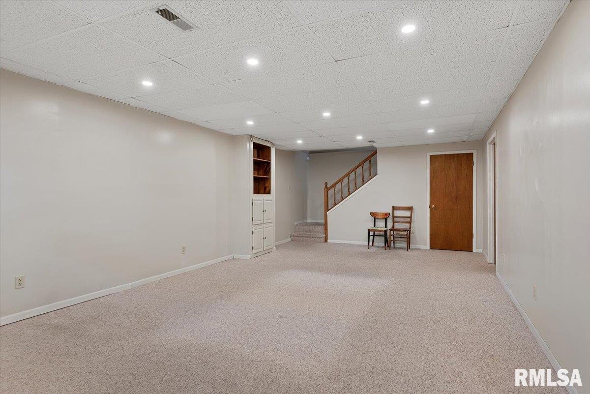 2900 Mill Point Court Springfield, IL 62704 - Photo 35 of 42