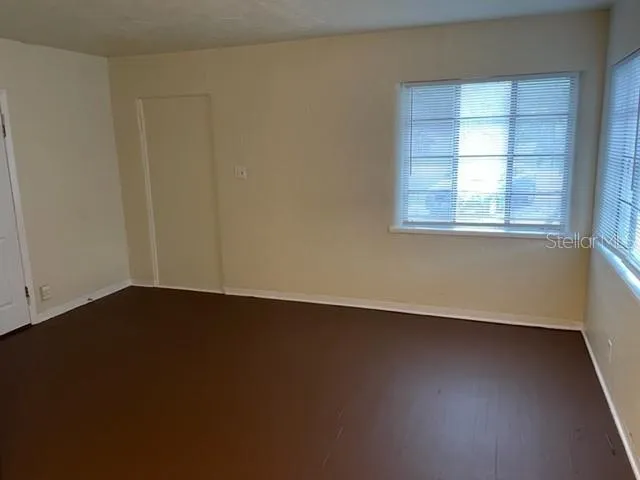 $1,595 | 4843 Haines Road North, St. Petersburg, FL 33714