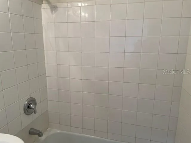 $1,595 | 4843 Haines Road North, St. Petersburg, FL 33714