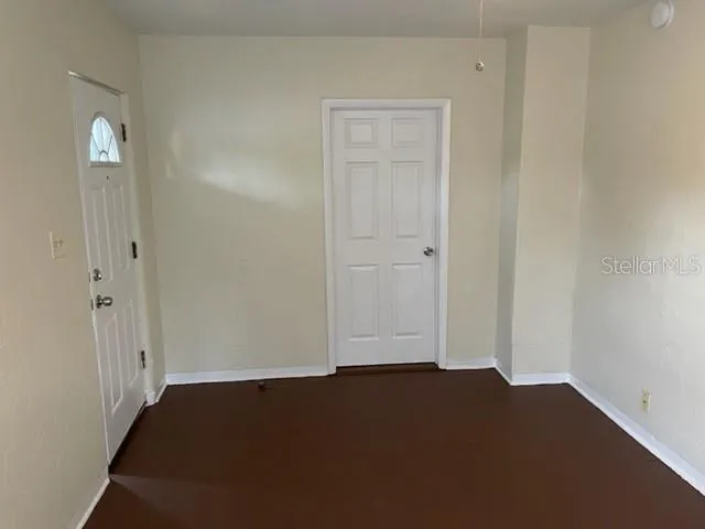 $1,595 | 4843 Haines Road North, St. Petersburg, FL 33714