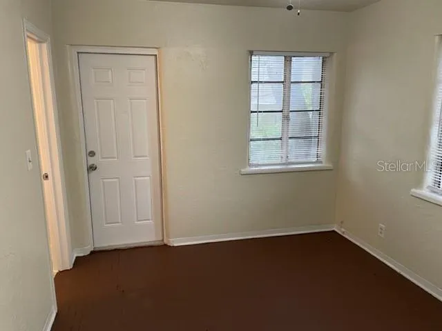 $1,595 | 4843 Haines Road North, St. Petersburg, FL 33714