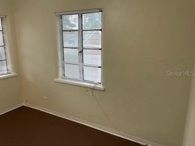 $1,595 | 4843 Haines Road North, St. Petersburg, FL 33714