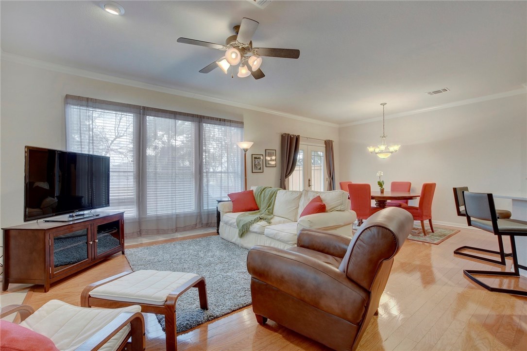 7501 Shadowridge Run, Unit 112 Austin, TX 78749 - Photo 1 of 1 Gallery Image 1
