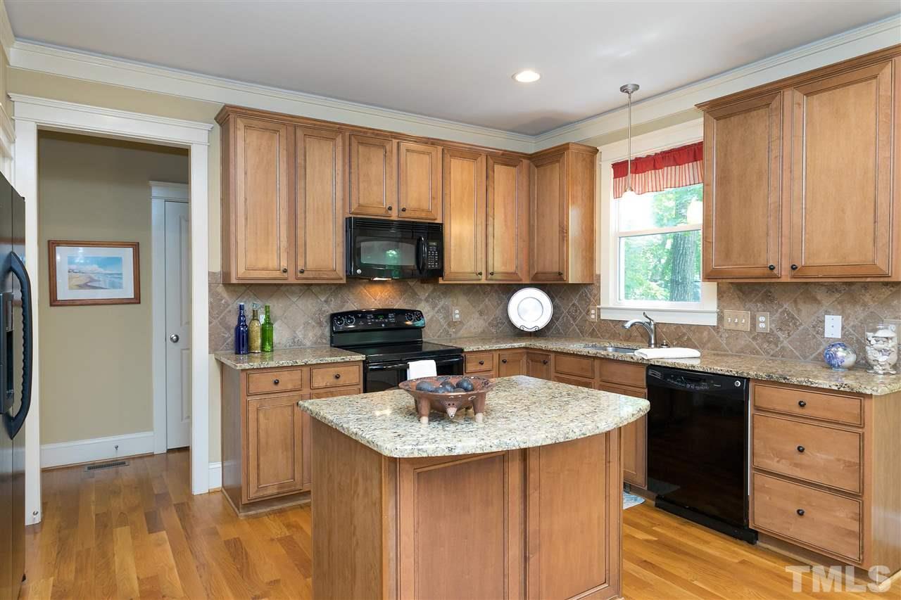 4308 Brighton Ridge Drive Apex, NC 27539 - Photo 9 of 30 Gallery Image 9