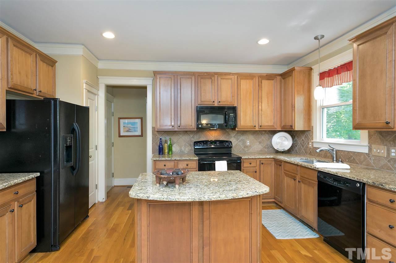4308 Brighton Ridge Drive Apex, NC 27539 - Photo 10 of 30 Gallery Image 10