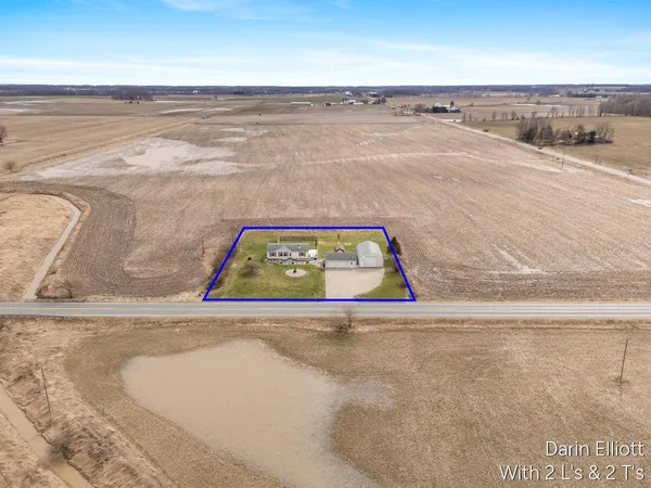 $234,900 | 1644 East David Highway, Ionia, MI 48846