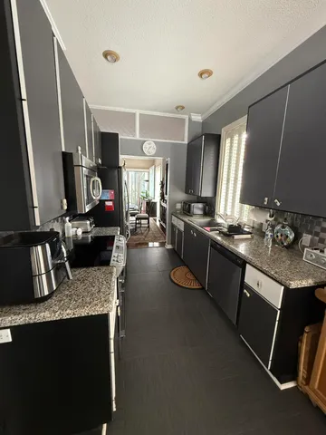 $5,000 | 222 East Tall Oaks Circle, Palm Beach Gardens, FL 33410