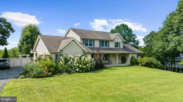 $650,000 | 126 Little Road, Barto, PA 19504