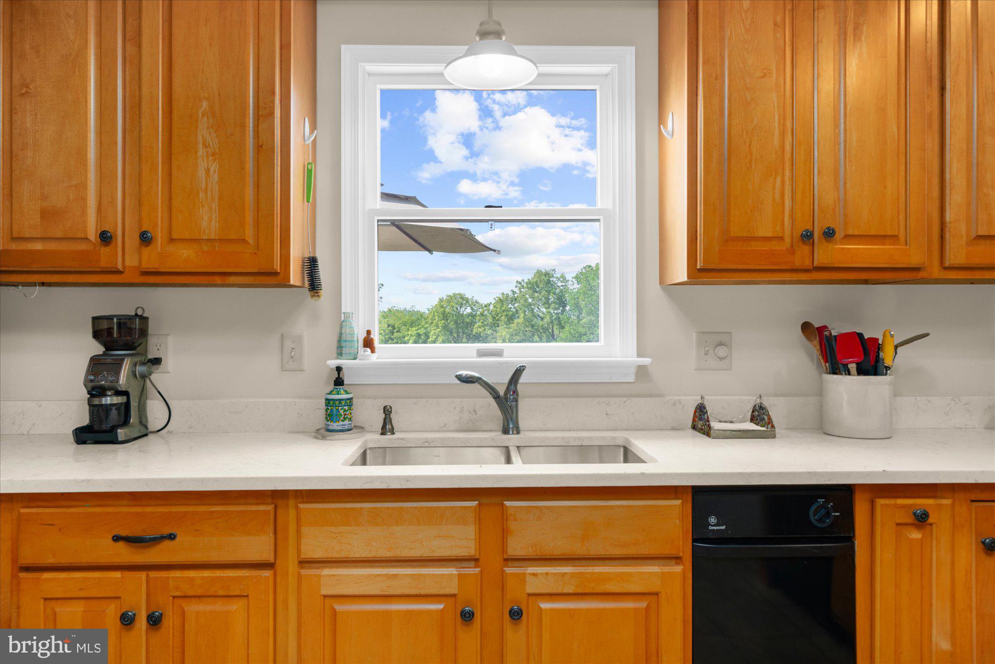 126 Little Road Barto, PA 19504 - Photo 8 of 60