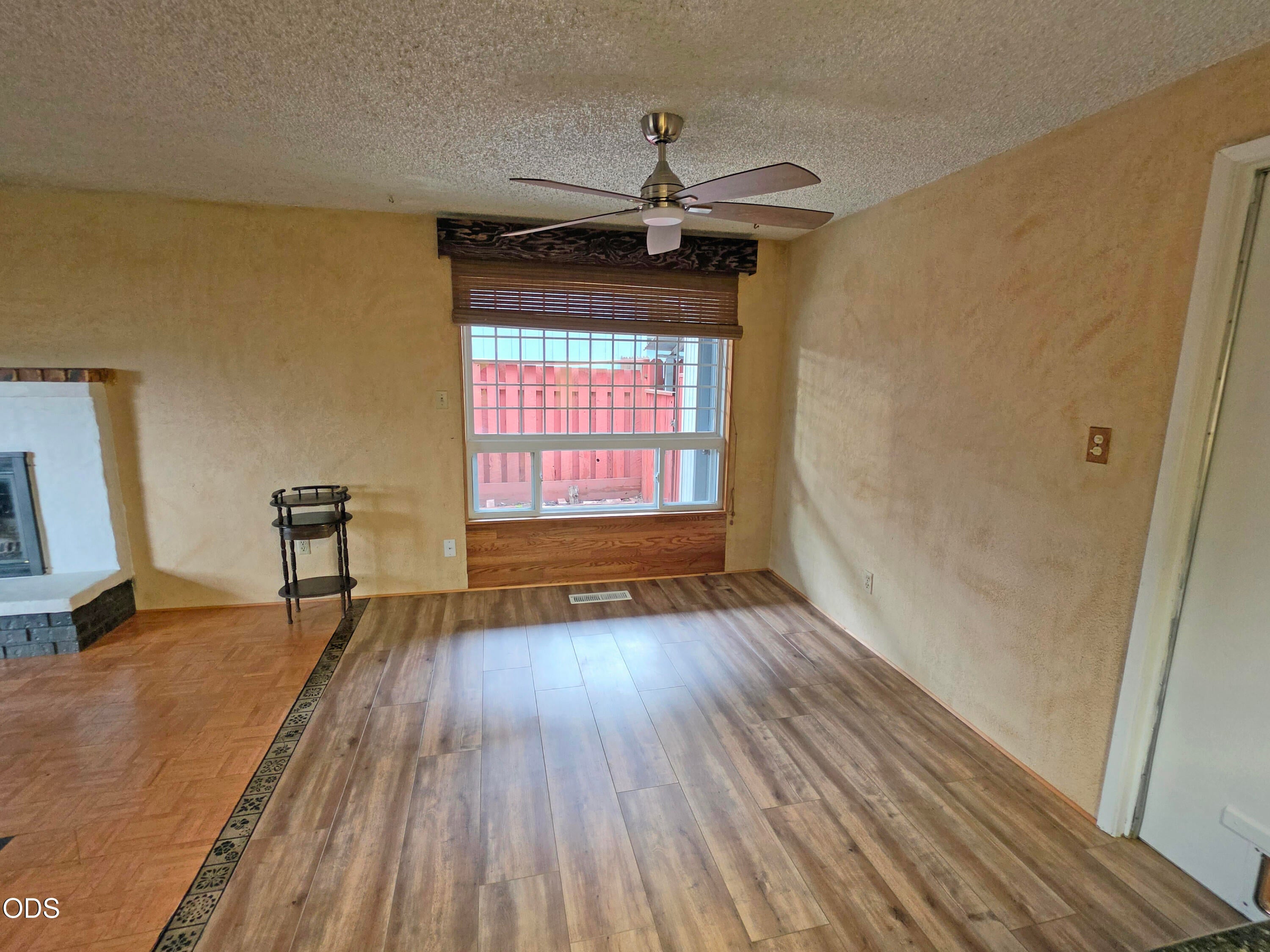 1874 Mary's Way Central Point, OR 97502 - Photo 11 of 33 Gallery Image 11