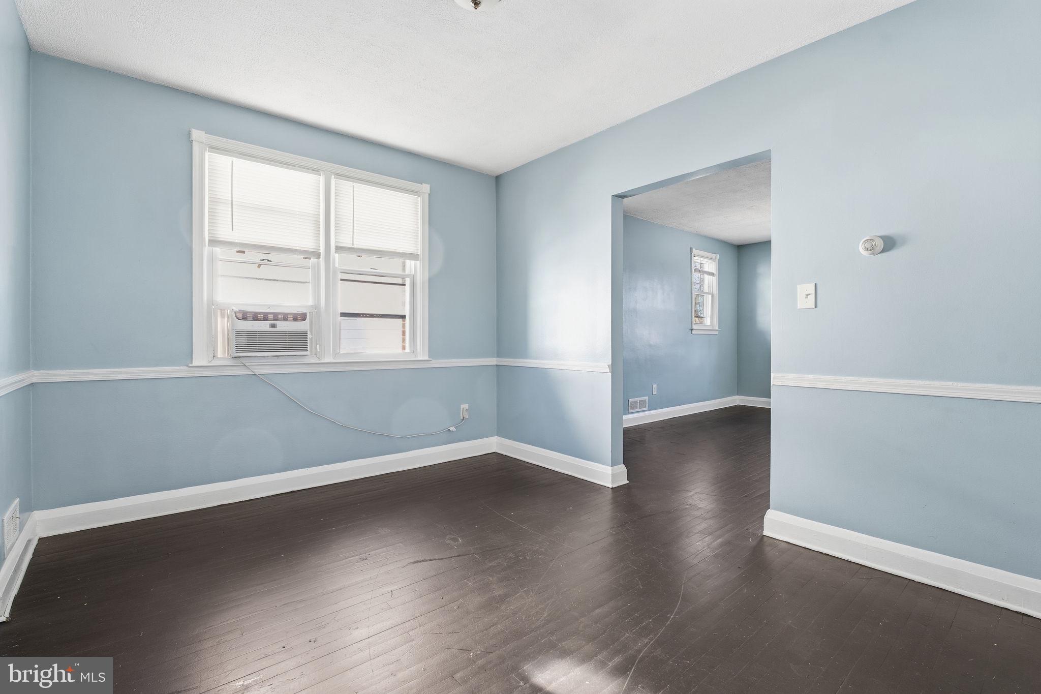 4504 Garrison Boulevard Baltimore, MD 21215 - Photo 11 of 23