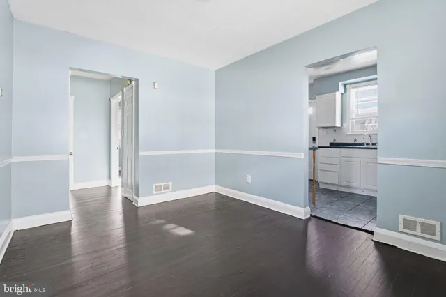 $1,450 | 4504 Garrison Boulevard, Baltimore, MD 21215