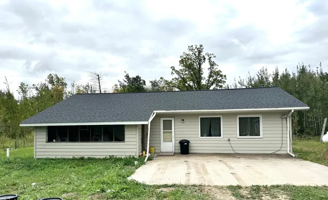 $91,500 | 1008 Highway 11, Badger, MN 56714