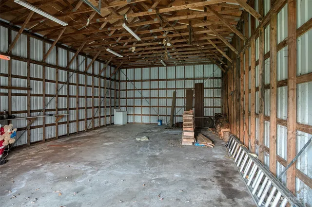 a view of a storage & utility room