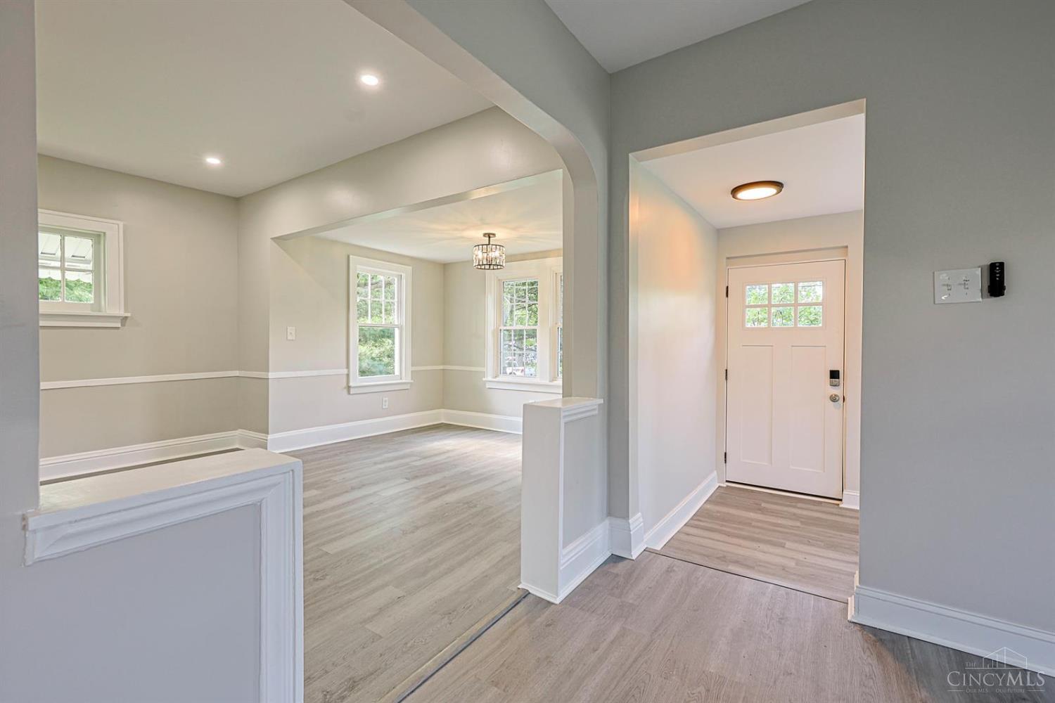 692 West Kemper Road Springdale, OH 45246 - Photo 3 of 57 Gallery Image 3