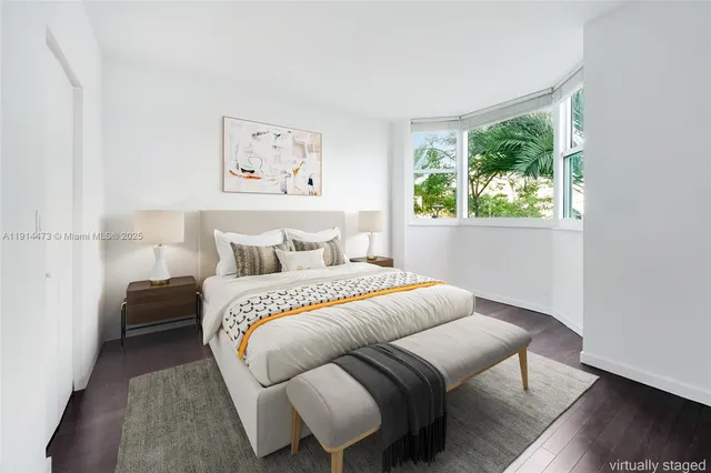 $11,500 | 300 South Pointe Drive, Unit 405, Miami Beach, FL 33139