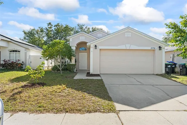$374,900 | 2374 Blue Sapphire Circle, Orlando, FL 32837