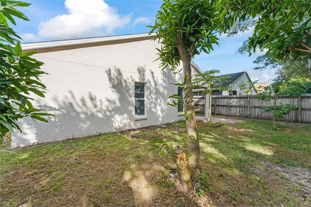 $374,900 | 2374 Blue Sapphire Circle, Orlando, FL 32837