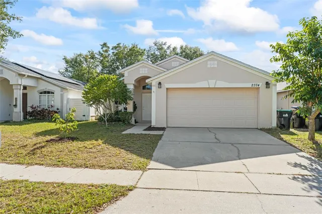 $374,900 | 2374 Blue Sapphire Circle, Orlando, FL 32837