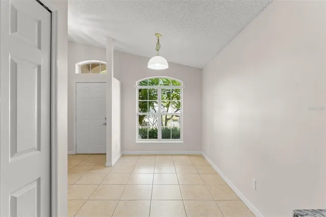 $374,900 | 2374 Blue Sapphire Circle, Orlando, FL 32837