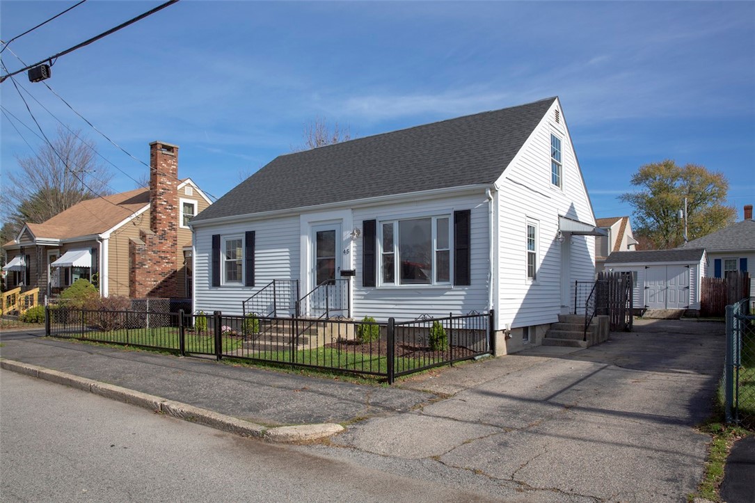 45 Cedarbrook Road Pawtucket, RI 02861 - Photo 1 of 19 Gallery Image 1