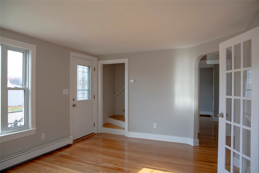 45 Cedarbrook Road Pawtucket, RI 02861 - Photo 6 of 19 Gallery Image 6
