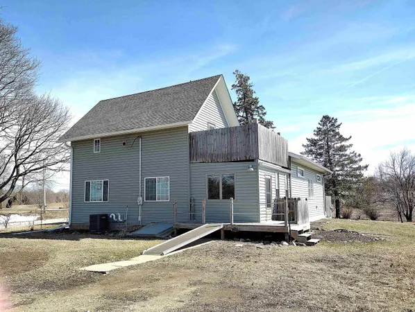 $399,000 | 8806 Trask Bridge Road, Rockford, IL 61101