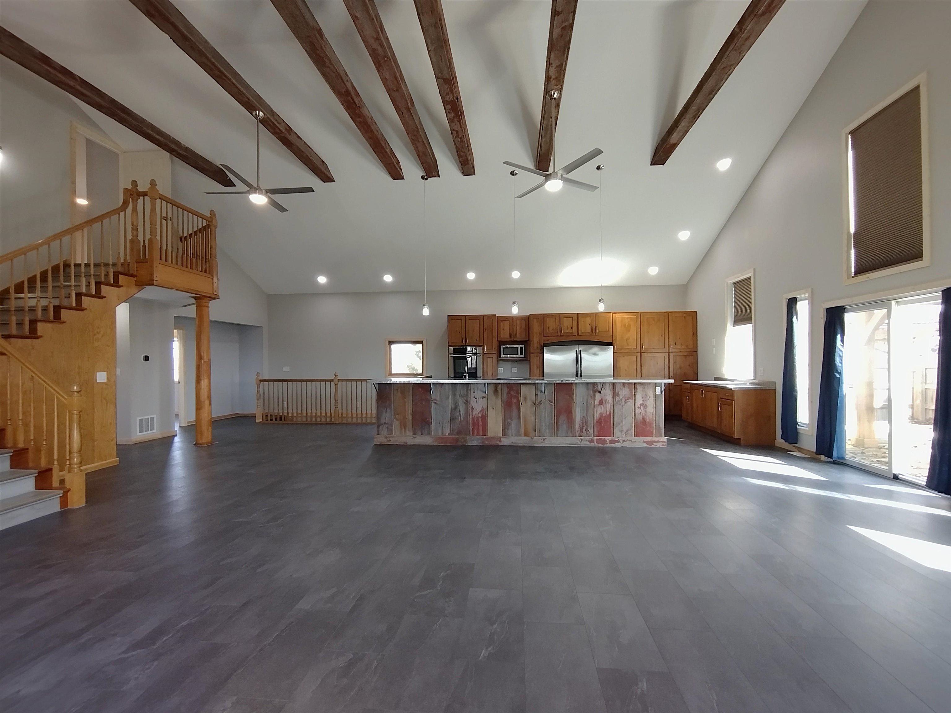 8806 Trask Bridge Road Rockford, IL 61101 - Photo 4 of 34