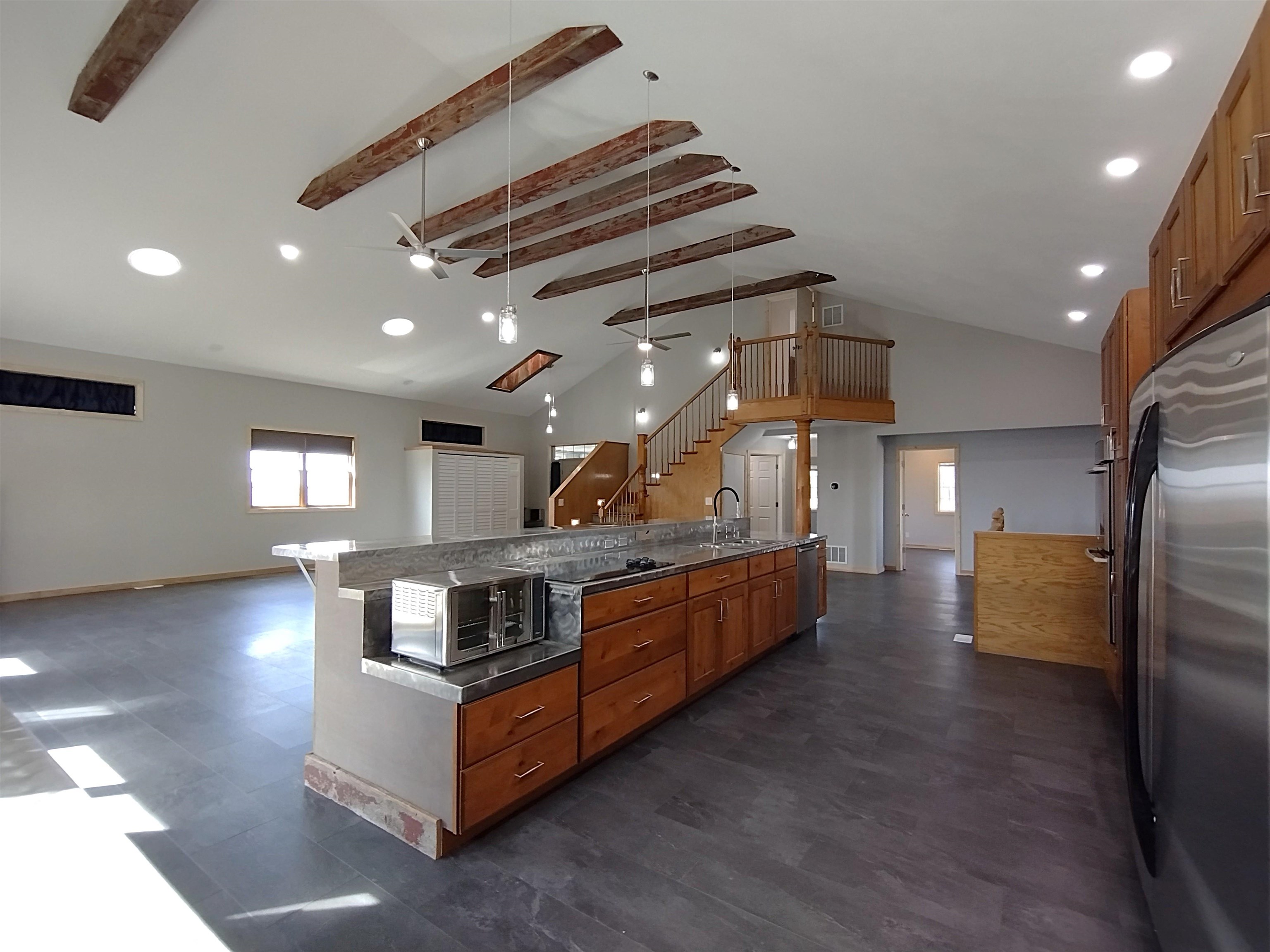 8806 Trask Bridge Road Rockford, IL 61101 - Photo 8 of 34