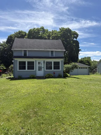 $195,000 | 209 Stockbridge Street, Gregory, MI 48137