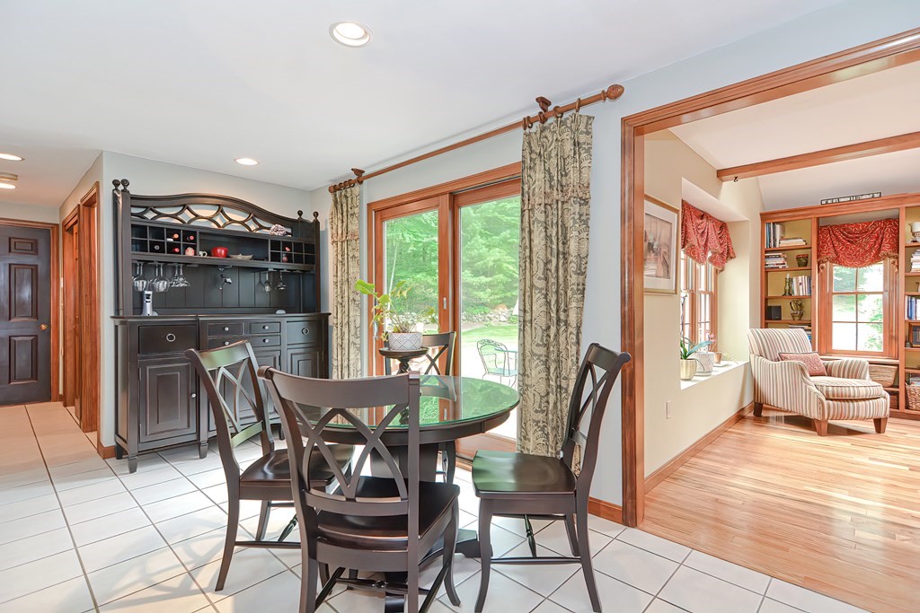 10 Daniel Shays Road Hopkinton, MA 01748 - Photo 16 of 37 Gallery Image 16