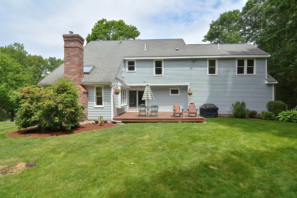 10 Daniel Shays Road Hopkinton, MA 01748 - Photo 2 of 37 Gallery Image 2