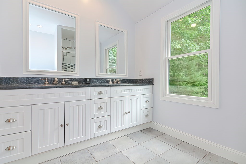10 Daniel Shays Road Hopkinton, MA 01748 - Photo 24 of 37 Gallery Image 24