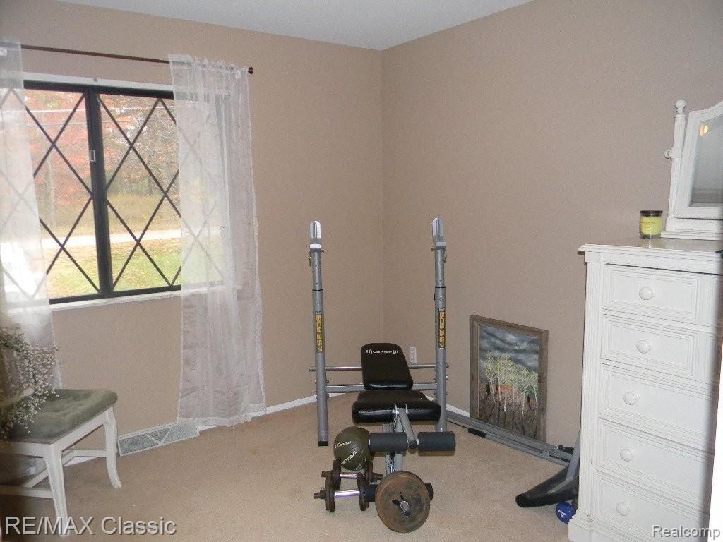 2947 Ripple Way White Lake, MI 48383 - Photo 14 of 27 Bedroom 2.JPG