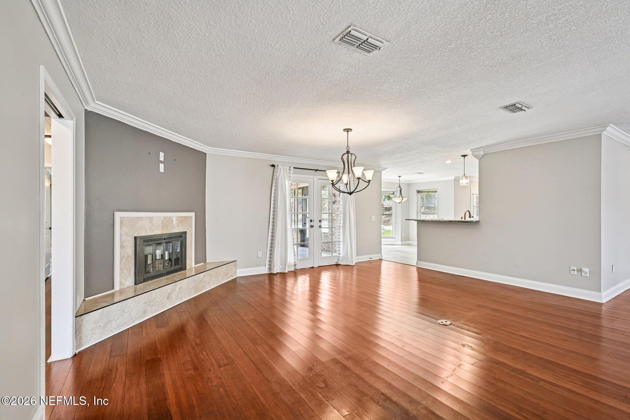 2880 Circle Ridge Drive Orange Park, FL 32065 - Photo 12 of 59 Living Room
