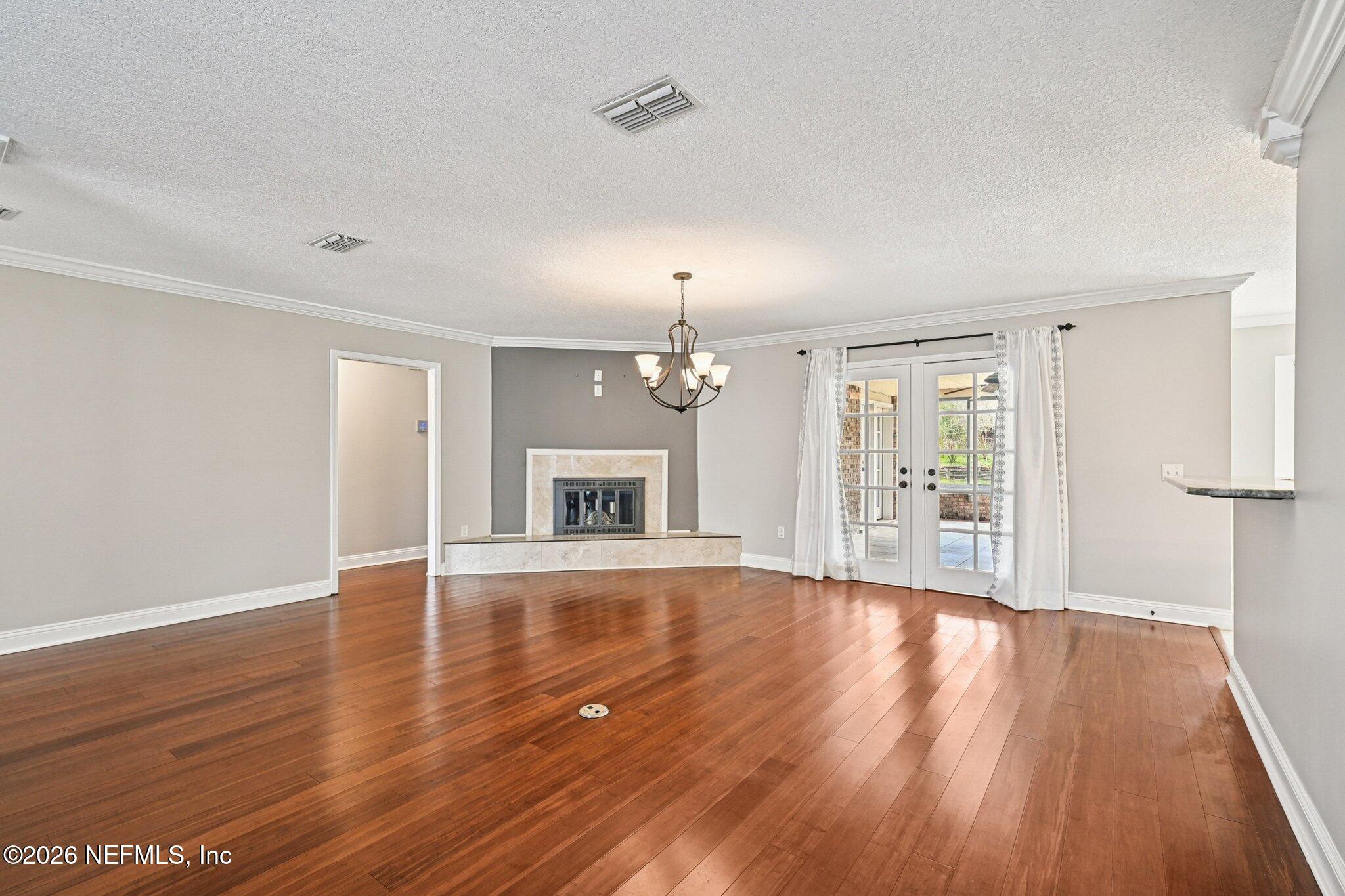 2880 Circle Ridge Drive Orange Park, FL 32065 - Photo 13 of 59 Living Room