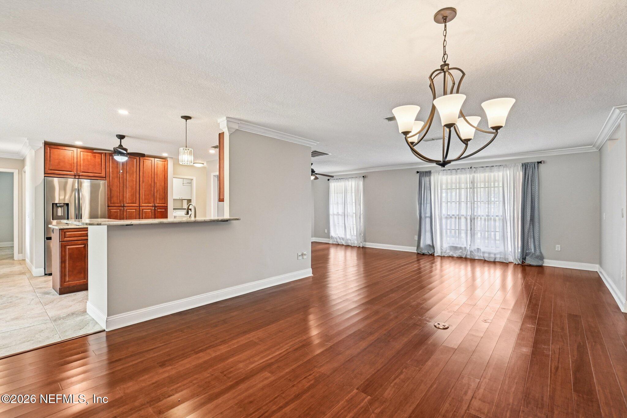 2880 Circle Ridge Drive Orange Park, FL 32065 - Photo 15 of 59 Living Room