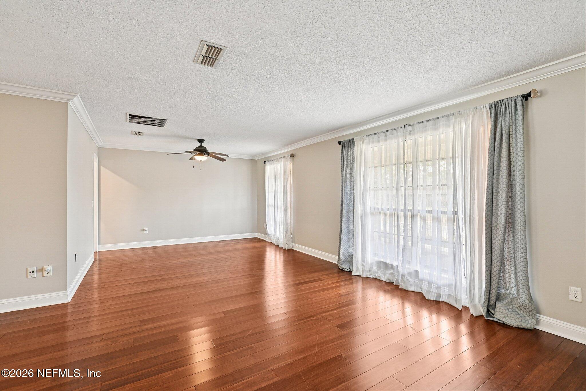 2880 Circle Ridge Drive Orange Park, FL 32065 - Photo 16 of 59 Living Room