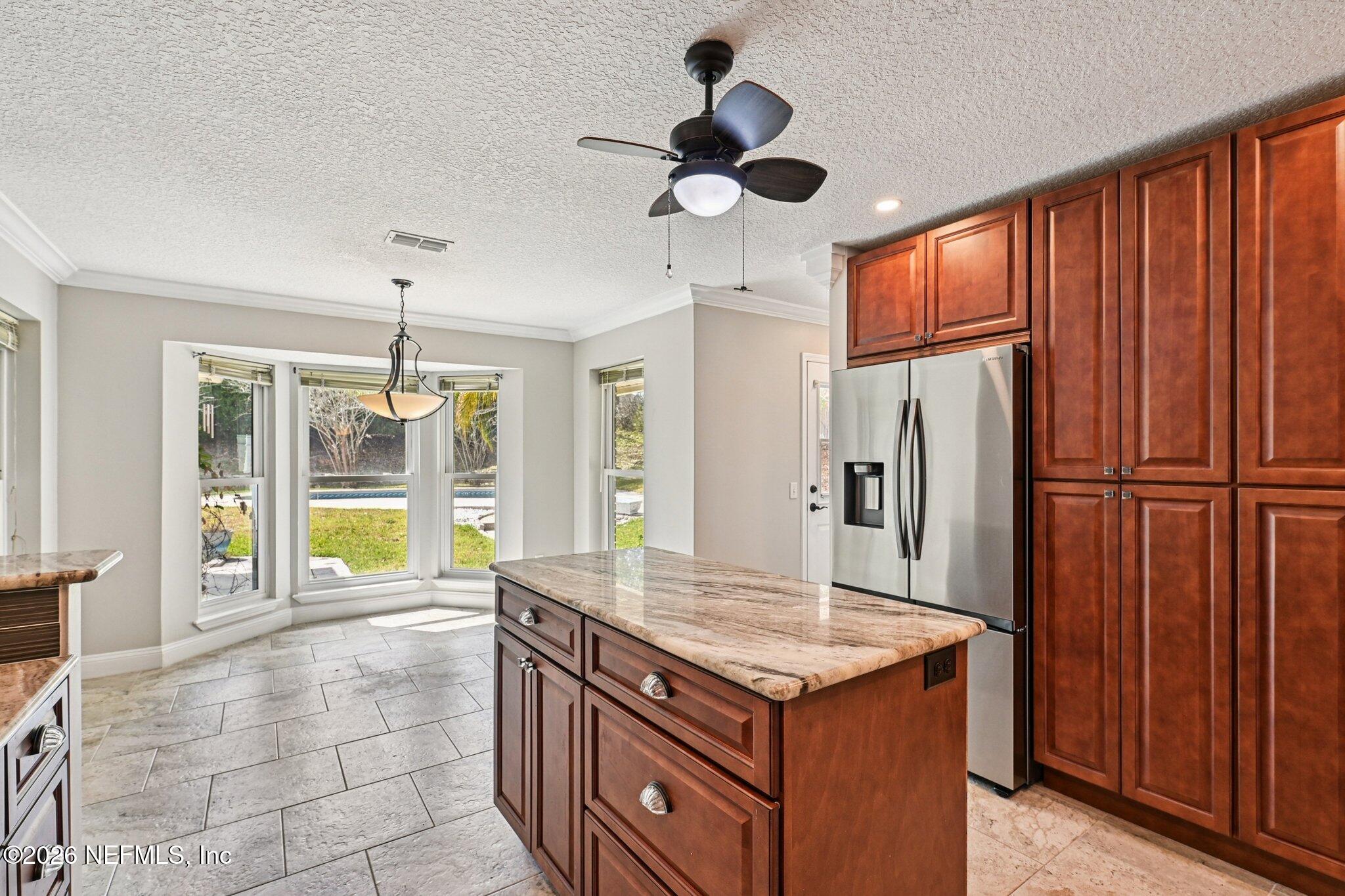 2880 Circle Ridge Drive Orange Park, FL 32065 - Photo 24 of 59 Kitchen