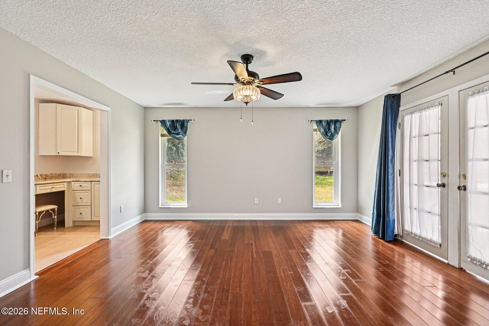 2880 Circle Ridge Drive Orange Park, FL 32065 - Photo 37 of 59 Primary Bedroom