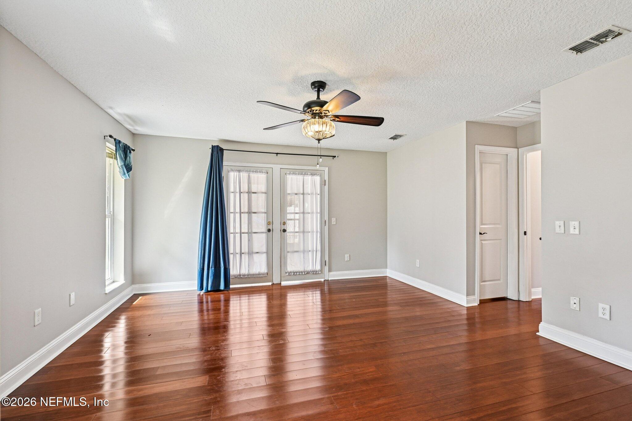 2880 Circle Ridge Drive Orange Park, FL 32065 - Photo 39 of 59 Primary Bedroom
