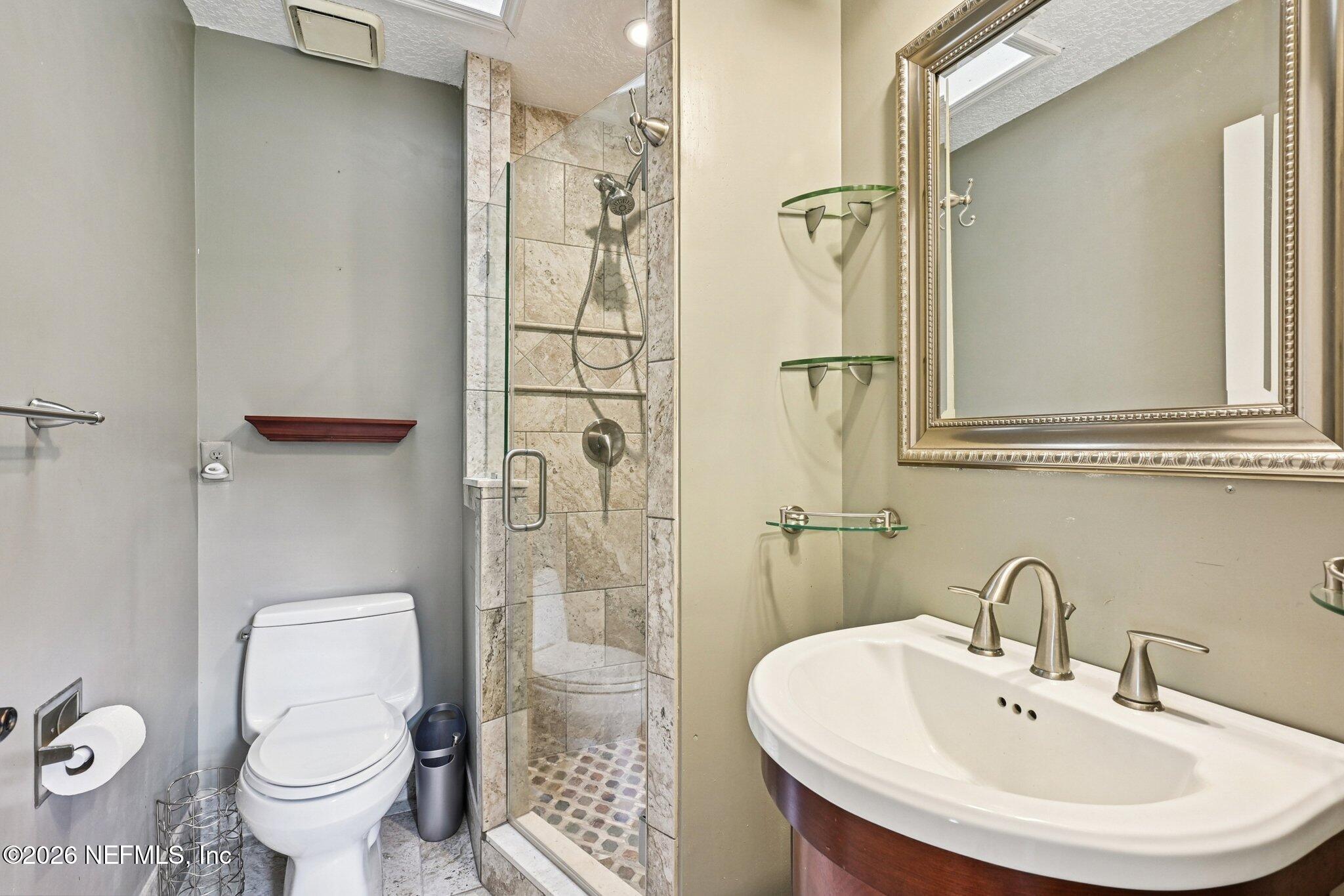 2880 Circle Ridge Drive Orange Park, FL 32065 - Photo 47 of 59 Bathroom 3