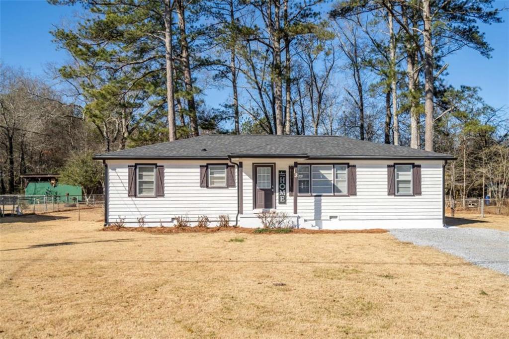 13 Wynnie Road Rome, GA 30165 - Photo 1 of 1 a front view of a house with a patio