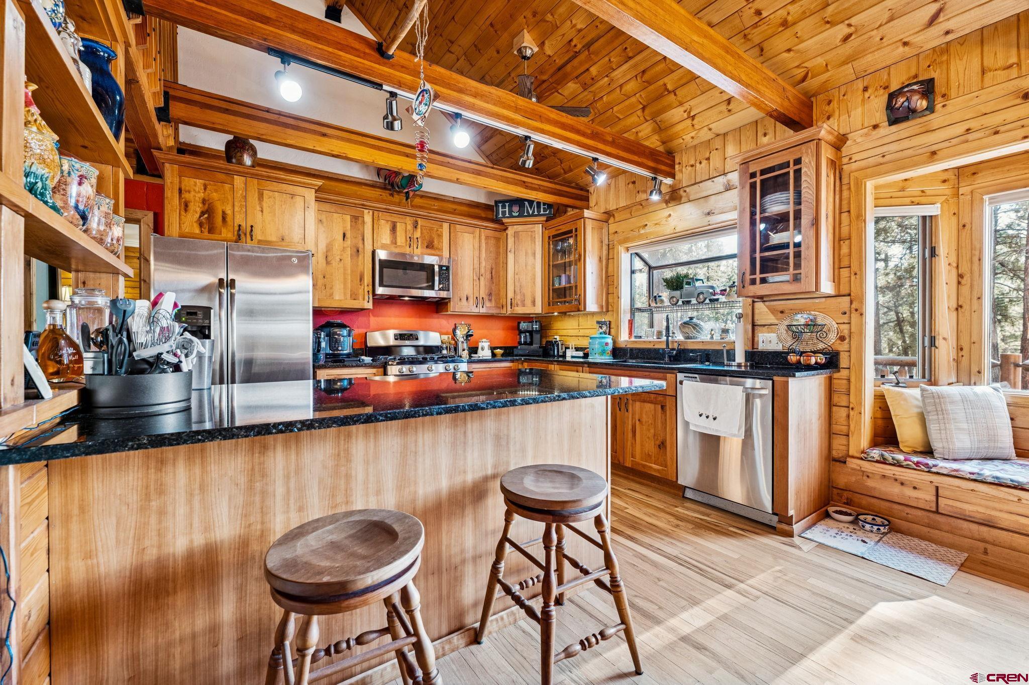 635 Fantango Road Durango, CO 81301 - Photo 7 of 40 Gallery Image 7