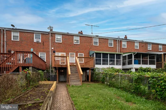 $2,350 | 1621 Thetford Road, Towson, MD 21286